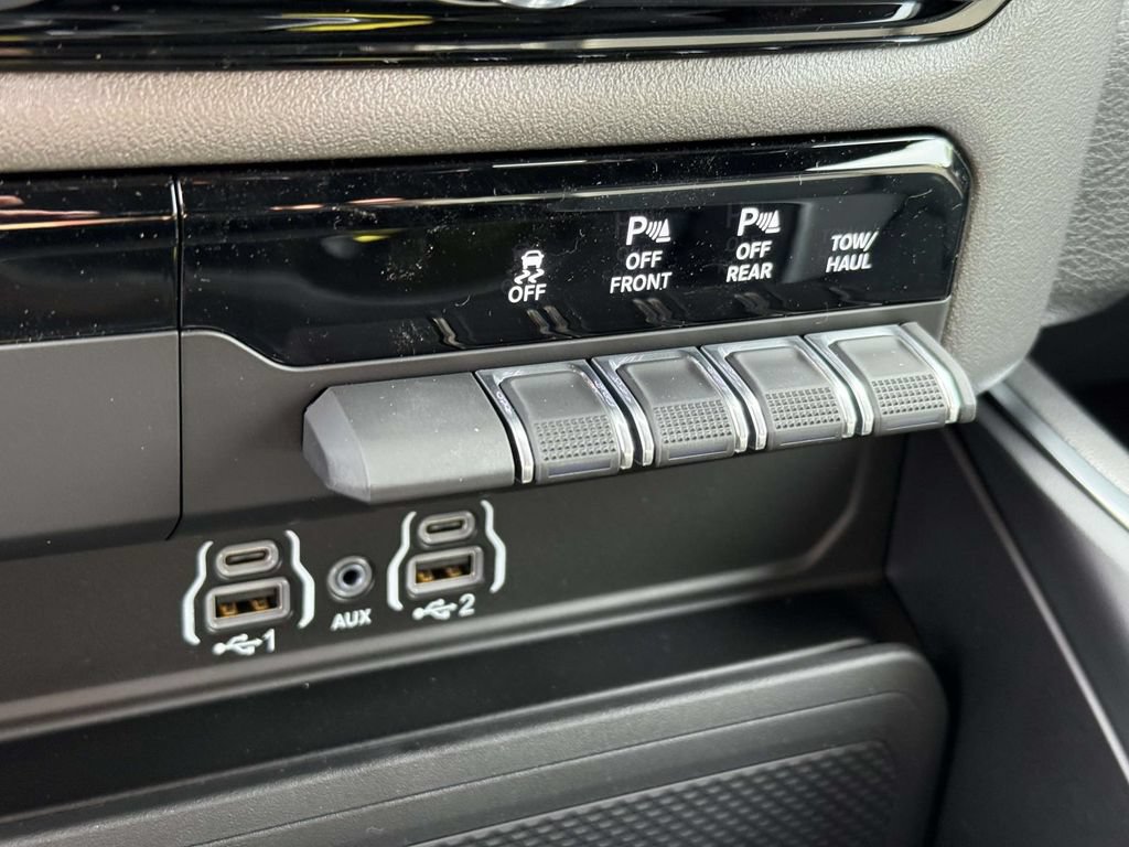New 2026 RAM 1500 Tradesman AWD/4WD image 29