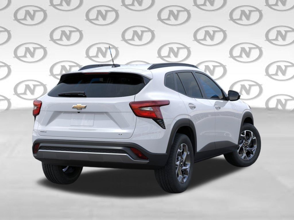 New 2026 Chevrolet Trax LT w/ LT Convenience Package FWD image 32