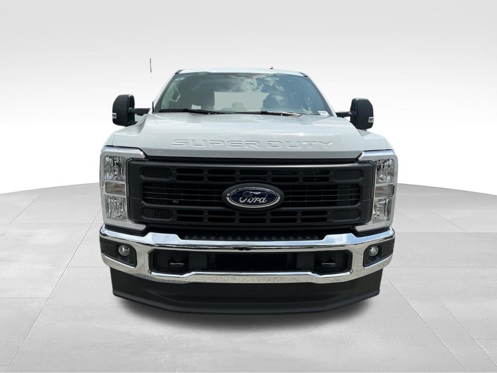 New 2026 Ford F250 XL w/ XL Chrome Package AWD/4WD image 14