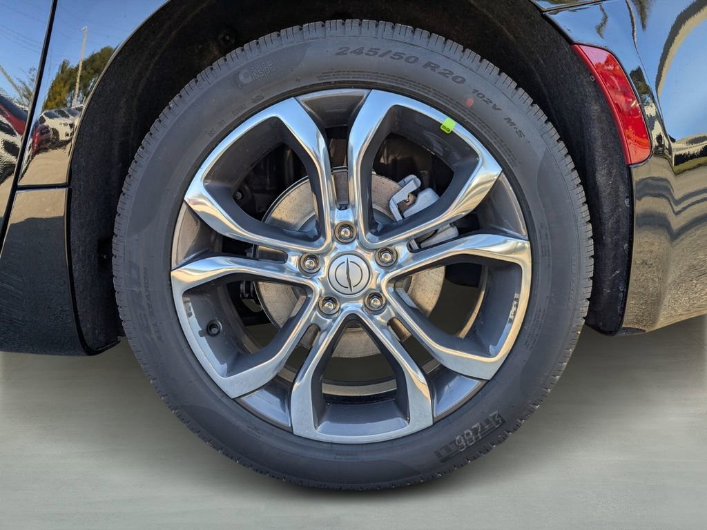 New 2026 Chrysler Pacifica Pinnacle w/ Trailer Tow Group image 6