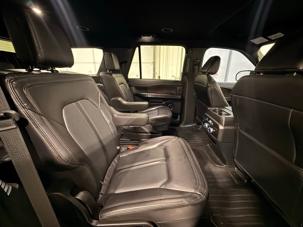 Used 2021 Ford Expedition Limited w/ Cargo Package image 32