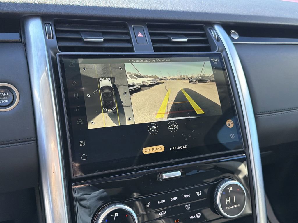 Used 2024 Land Rover Discovery S image 28