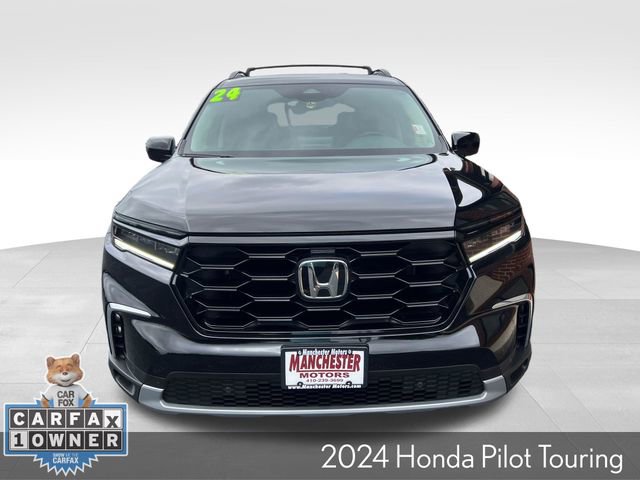 Used 2024 Honda Pilot Touring image 3