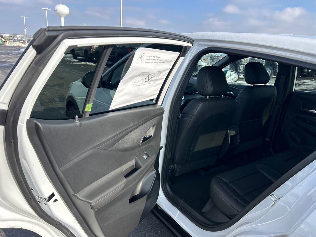 New 2026 Buick Envista Sport Touring FWD image 30