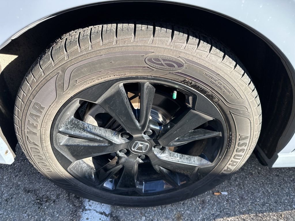 Certified 2023 Honda Odyssey Sport image 13