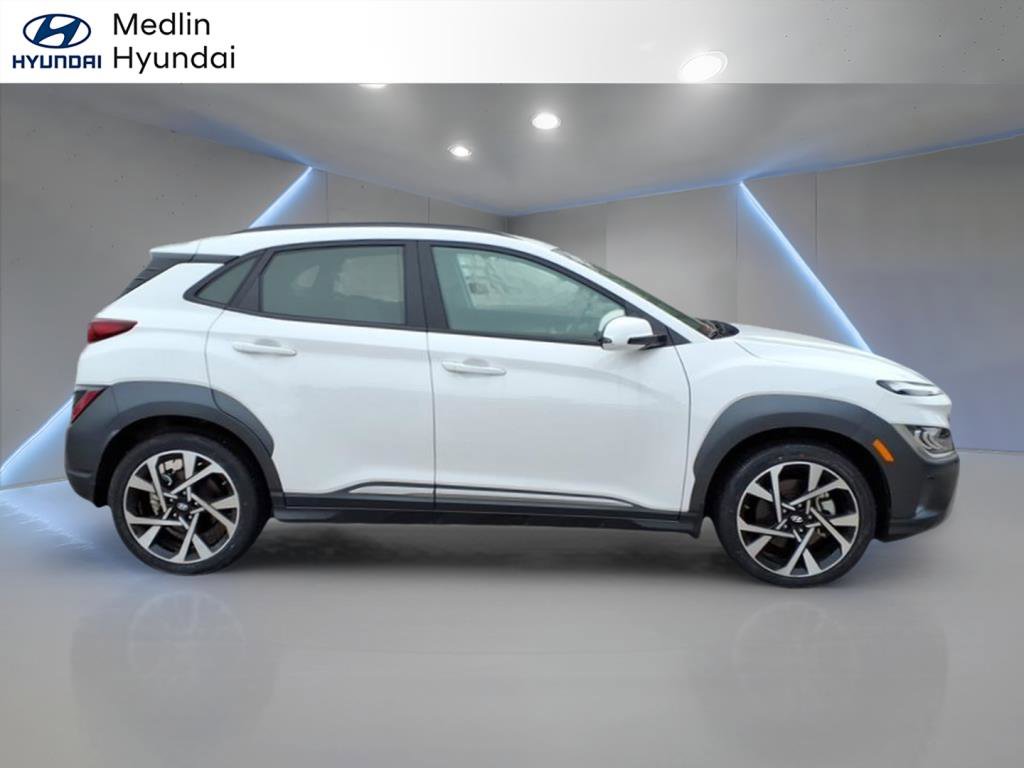 Used 2023 Hyundai Kona Limited image 2