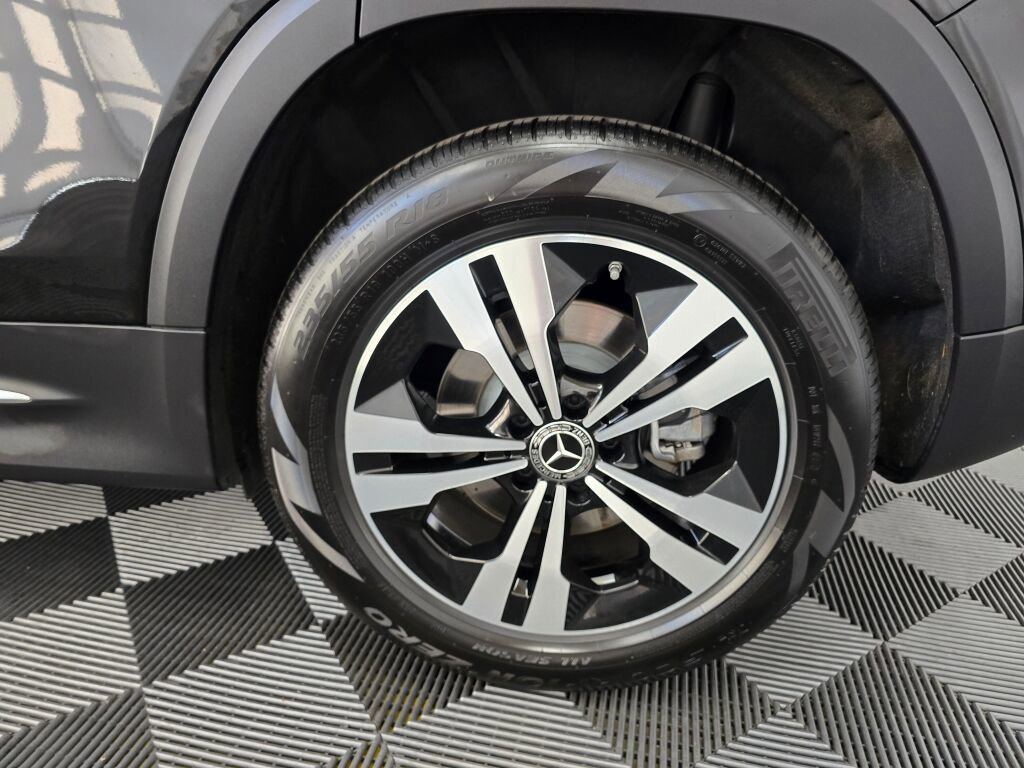 Used 2025 Mercedes-Benz GLB 250 4MATIC image 20