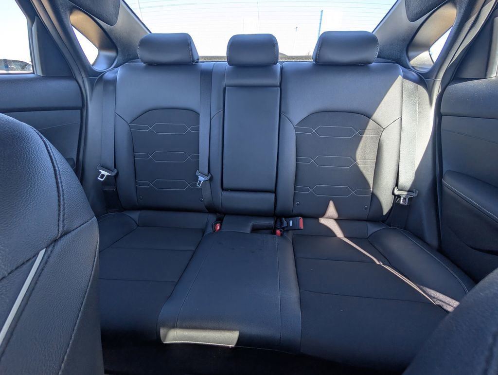 Used 2023 Kia Forte GT-Line image 12