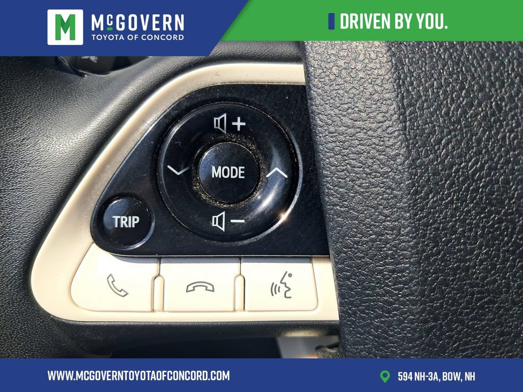 Used 2017 Toyota Prius Prime Plus FWD image 19