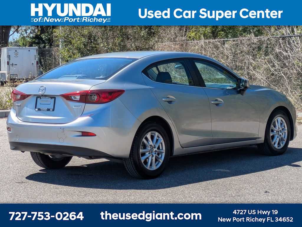 Used 2016 MAZDA MAZDA3 i Sport w/ Preferred Equipment Package image 5