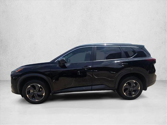 Used 2024 Nissan Rogue SV w/ SV Premium Package FWD image 9