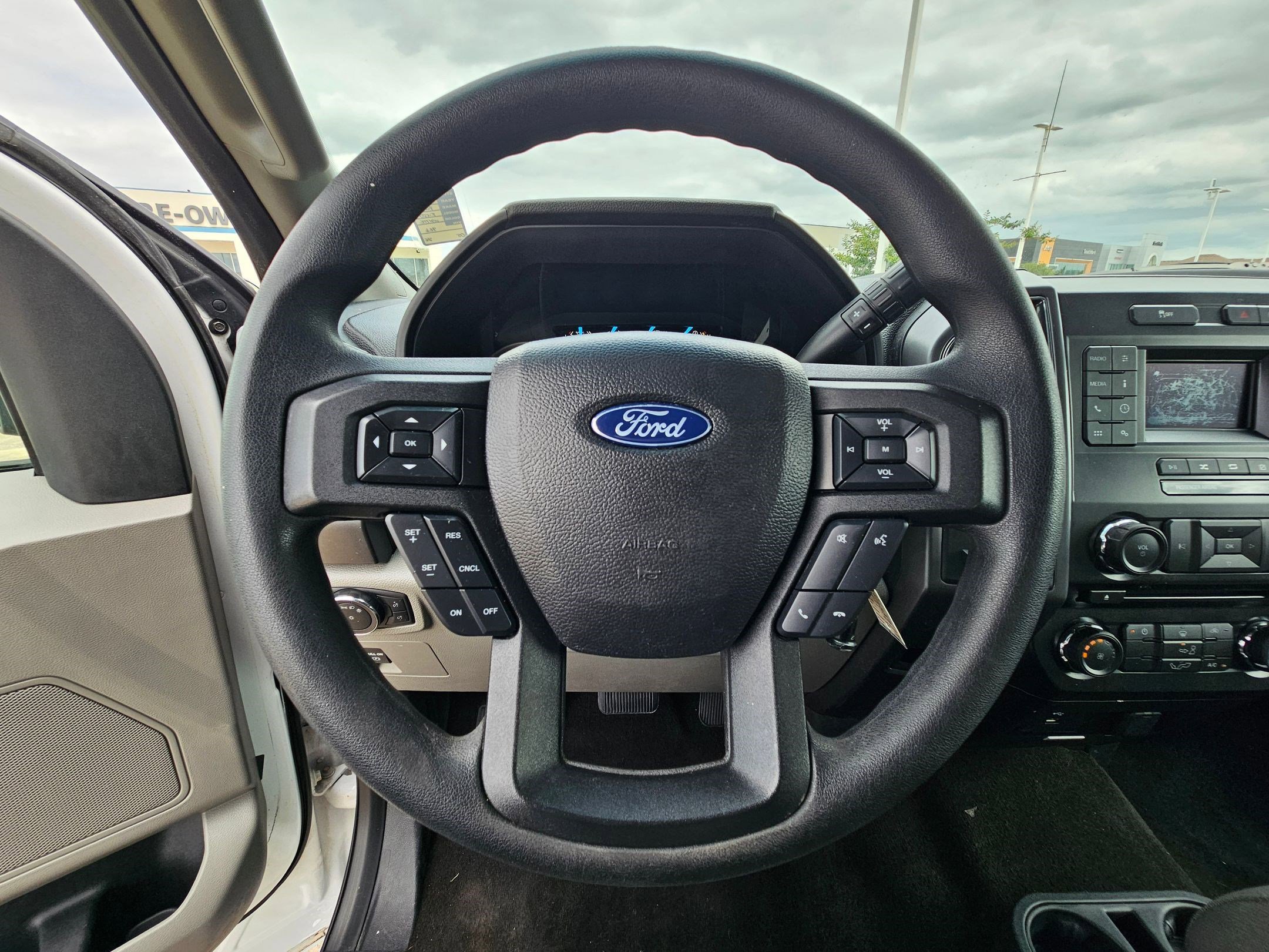 Used 2018 Ford F150 XLT RWD image 16