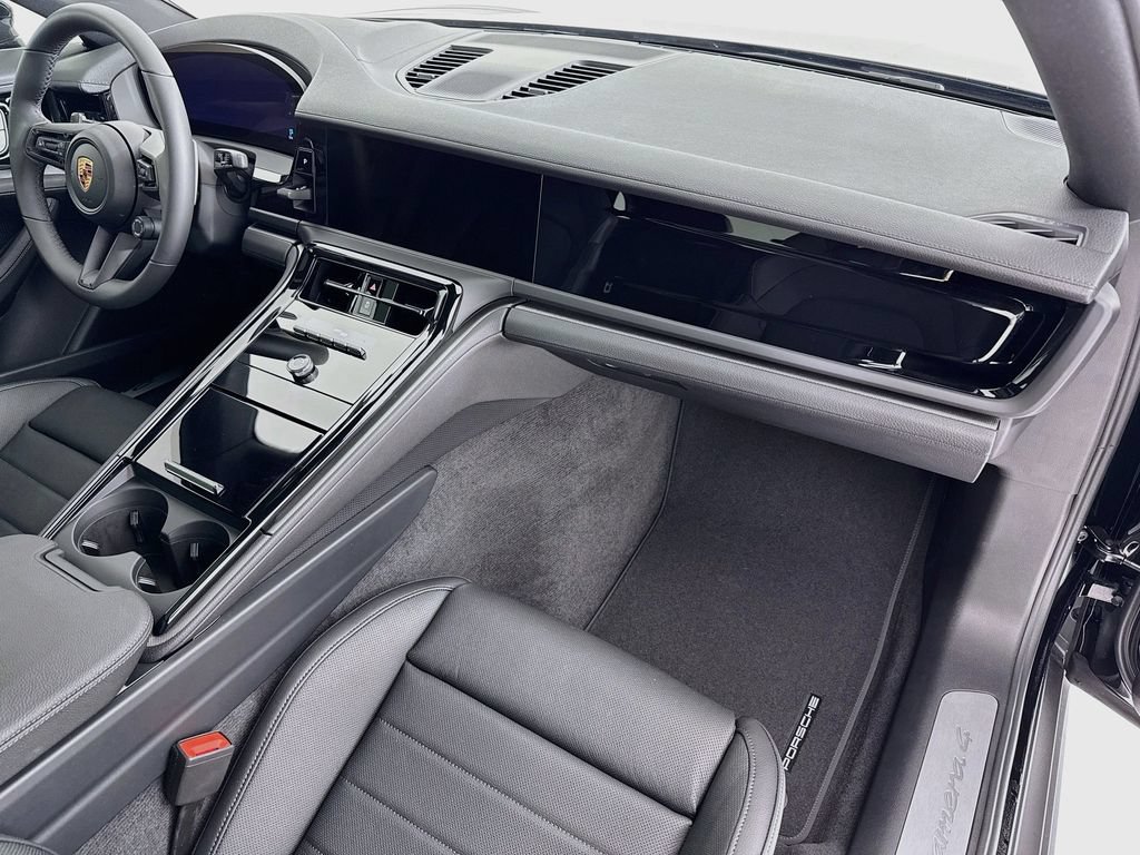 New 2026 Porsche Panamera 4 AWD/4WD image 30