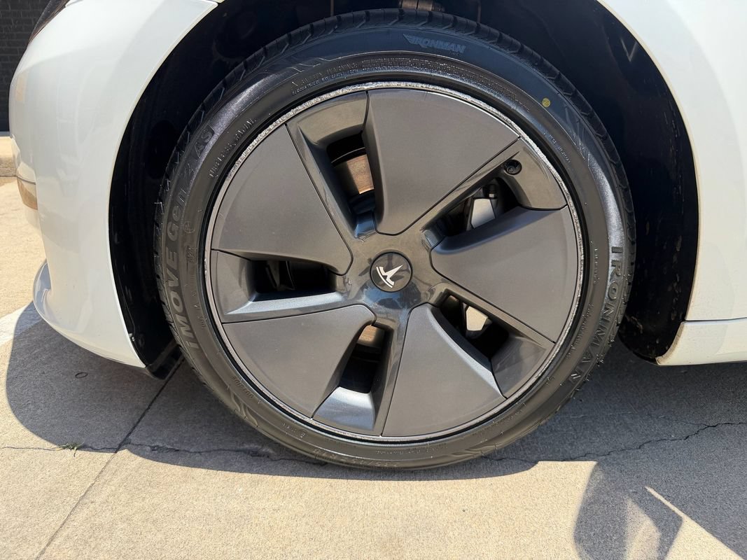 Used 2023 Tesla Model 3 Standard Range RWD image 44