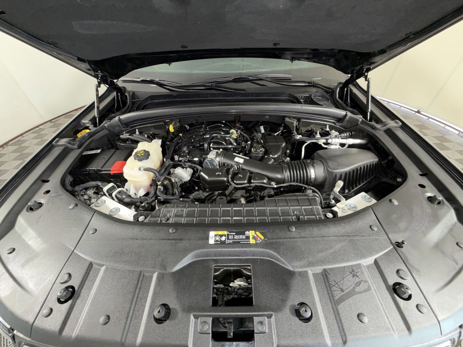 Used 2023 Jeep Grand Cherokee Limited image 28