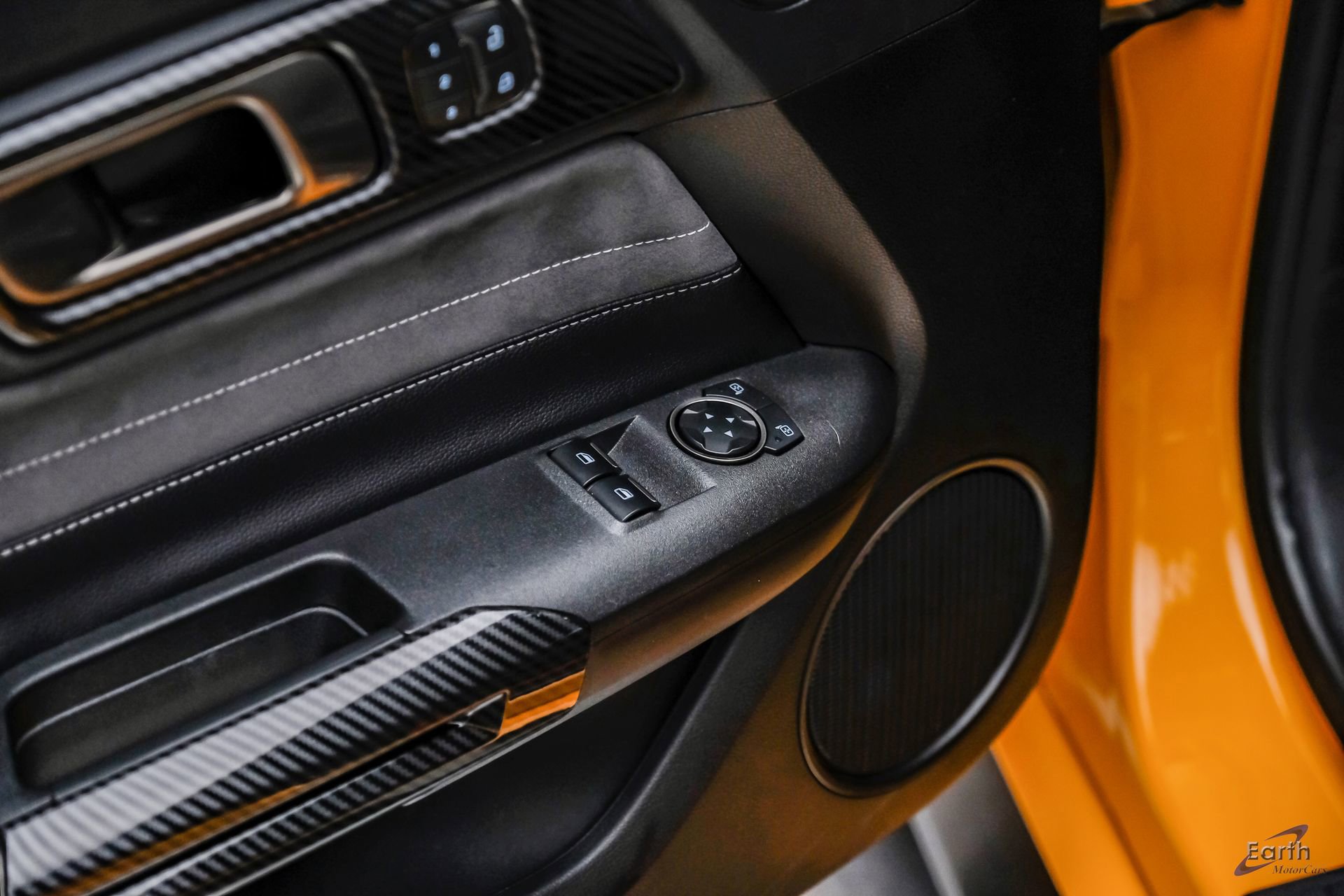 Used 2019 Ford Mustang Shelby GT350 w/ Technology Package RWD image 74