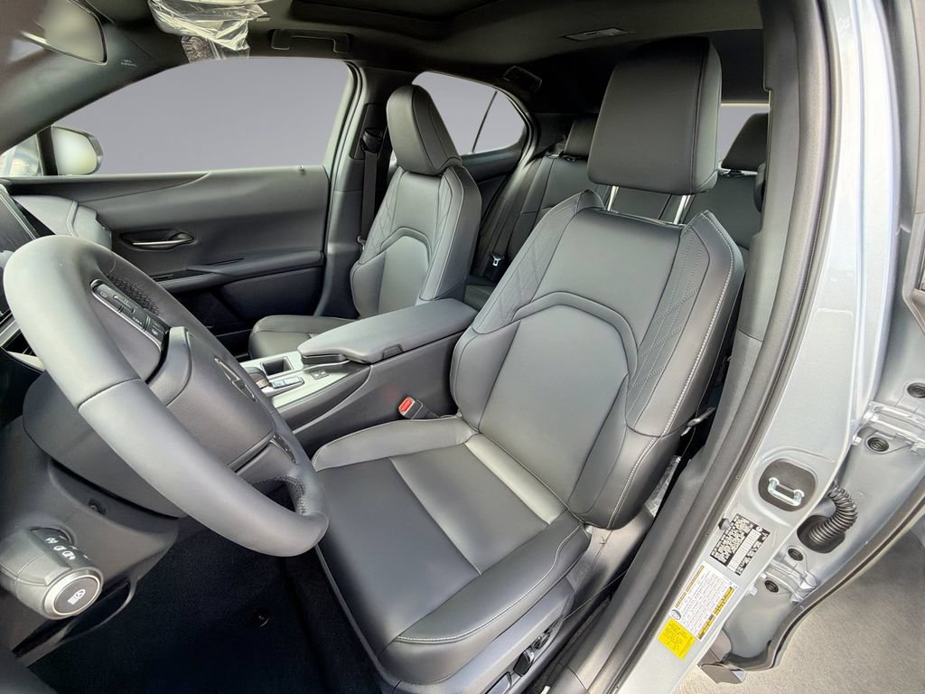 New 2026 Lexus UX 300h FWD image 30