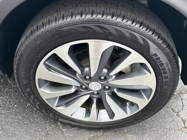 Certified 2022 Buick Encore Preferred w/ Safety Package FWD image 33