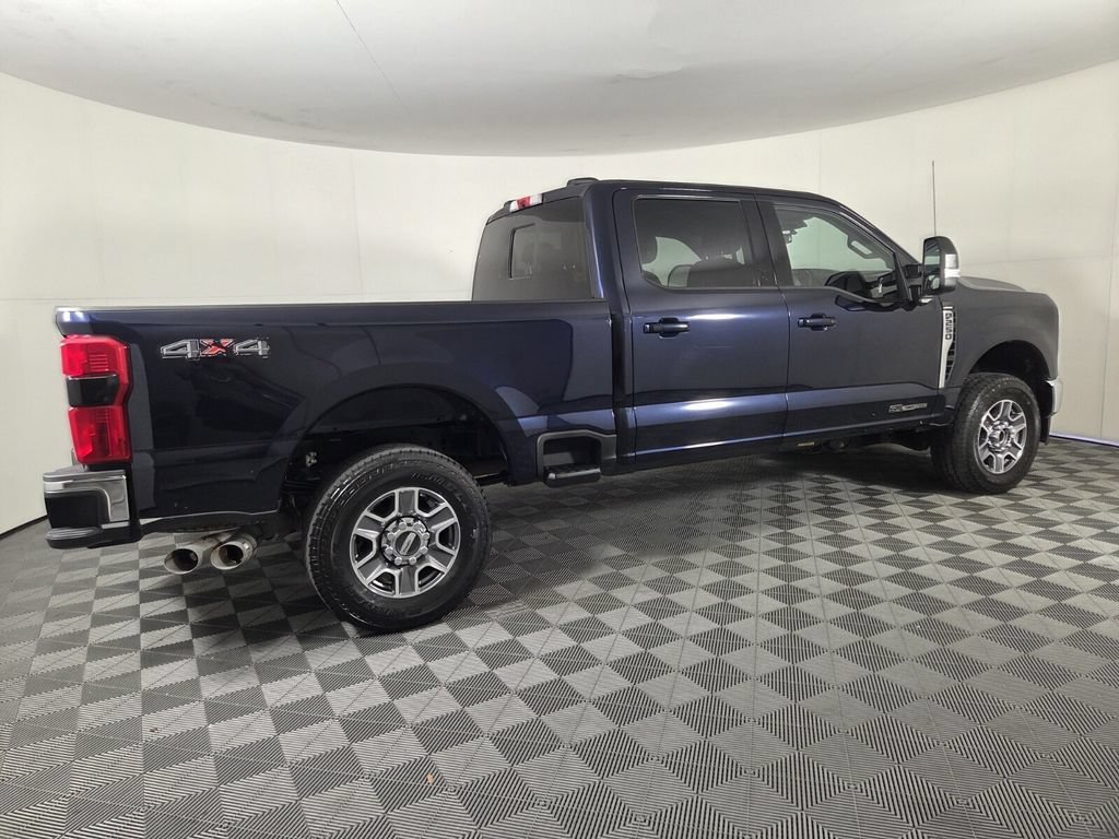 Used 2024 Ford F250 Lariat AWD/4WD image 4