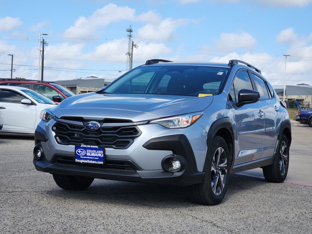 Used 2024 Subaru Crosstrek 2.0i Premium AWD/4WD image 2