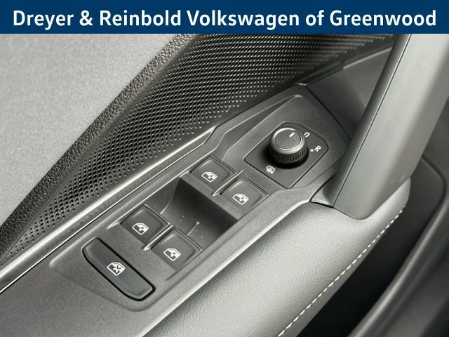 New 2026 Volkswagen Tiguan SE image 21