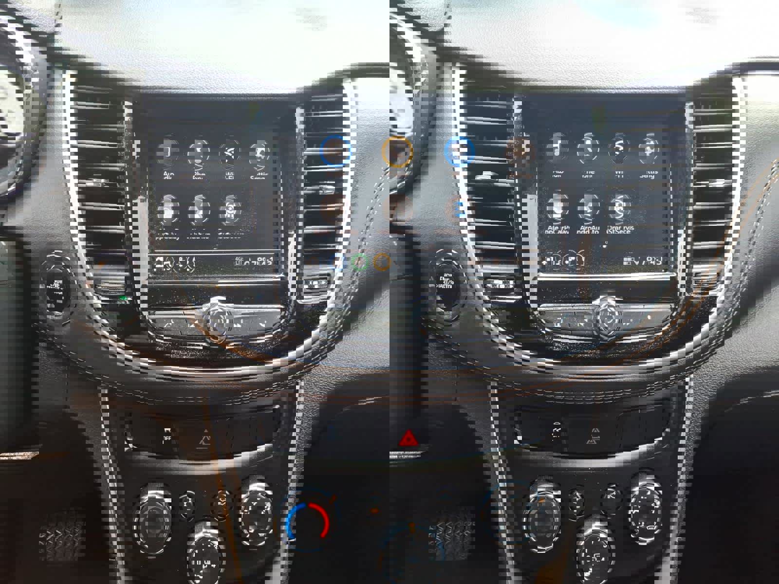 Used 2021 Chevrolet Trax LT w/ Sport Edition image 16