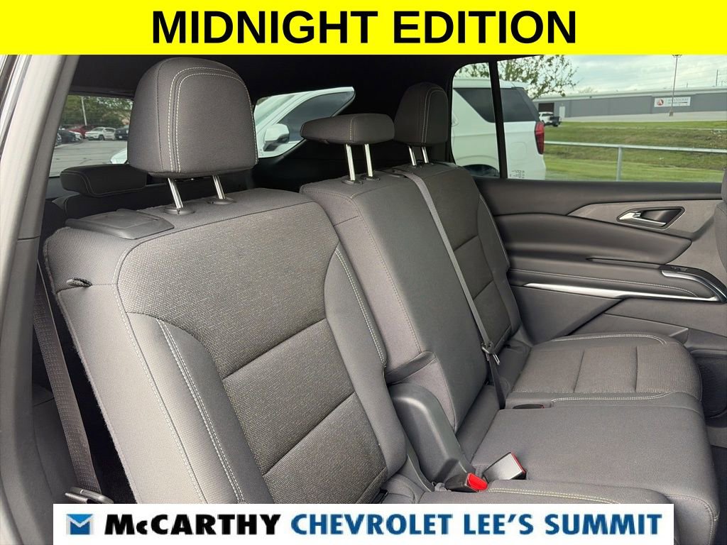 Used 2024 Chevrolet Traverse LS w/ Midnight/Sport Edition image 33