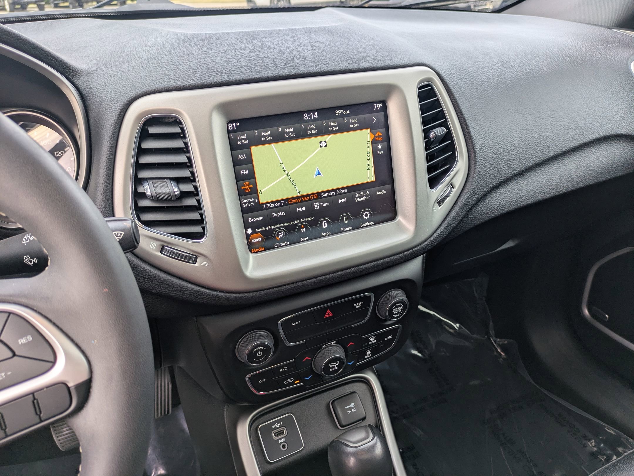 Used 2021 Jeep Compass Latitude w/ Sun and Sound Group image 19