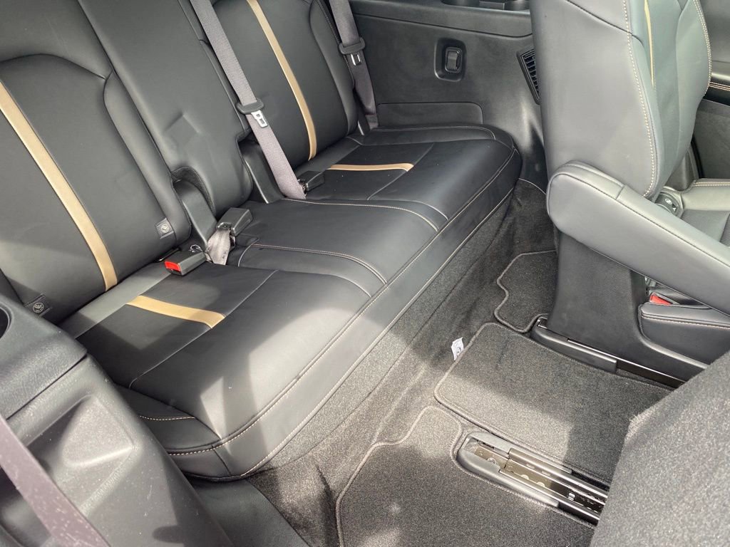 Used 2024 MAZDA CX-90 Plug-In Hybrid w/ Premium Plus image 25