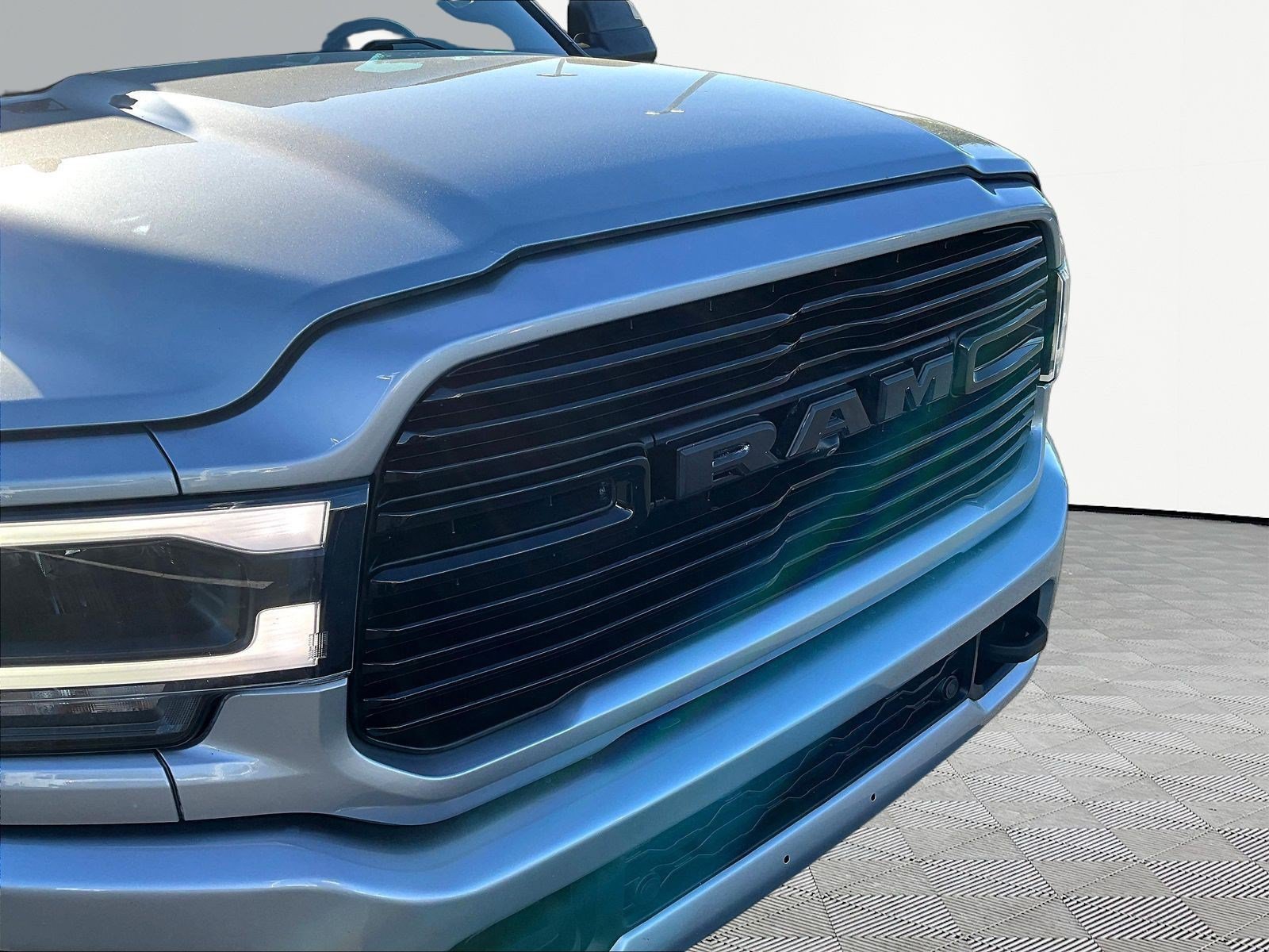 Used 2022 RAM 3500 Laramie w/ Night Edition AWD/4WD image 34