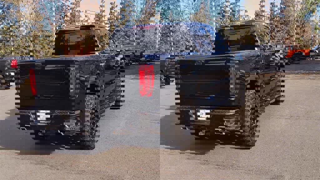 Used 2022 GMC Sierra 1500 Denali image 8