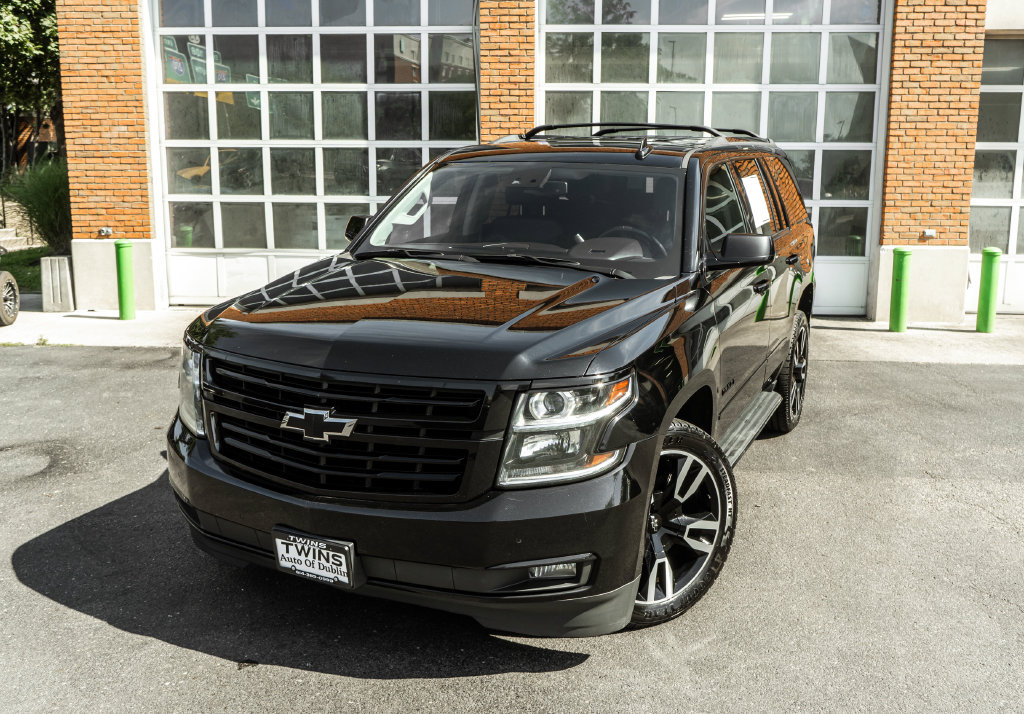 Used 2020 Chevrolet Tahoe Premier w/ RST Edition AWD/4WD image 2
