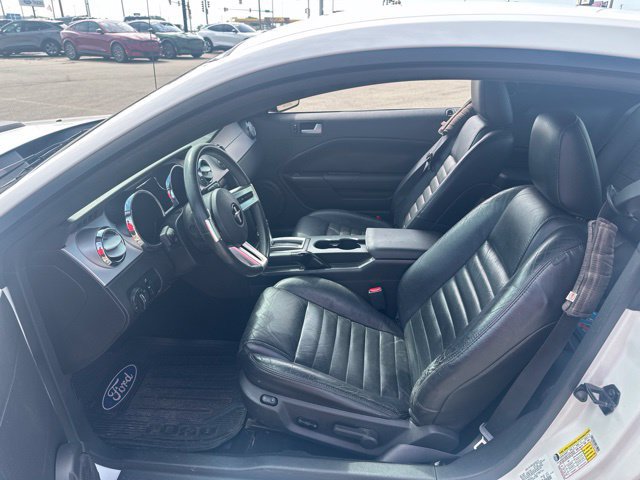 Used 2008 Ford Mustang GT Premium RWD image 6