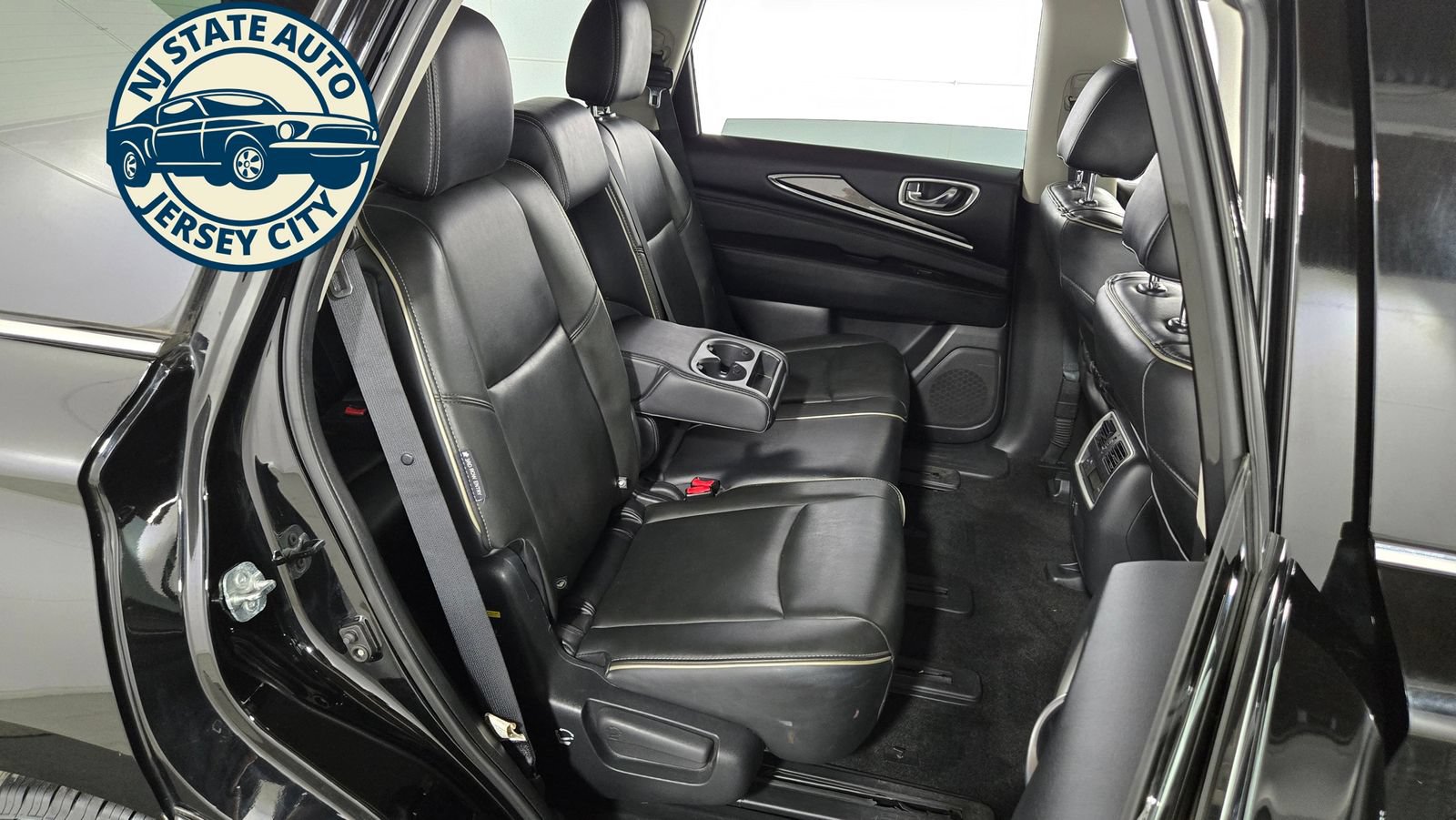 Used 2019 INFINITI QX60 Pure AWD/4WD image 38