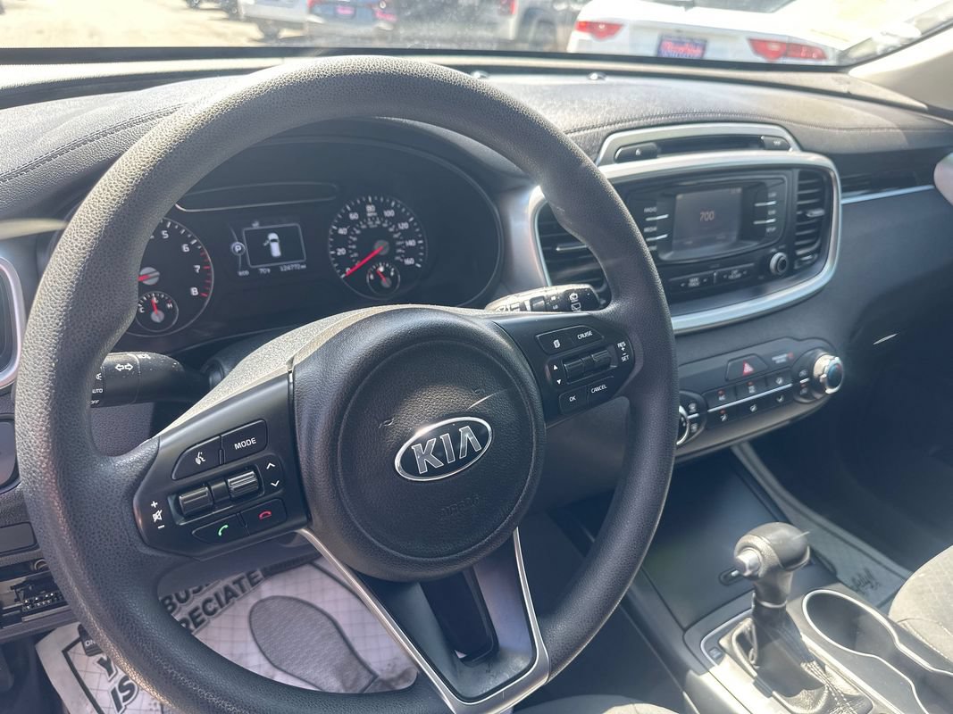 Used 2016 Kia Sorento LX AWD/4WD image 18