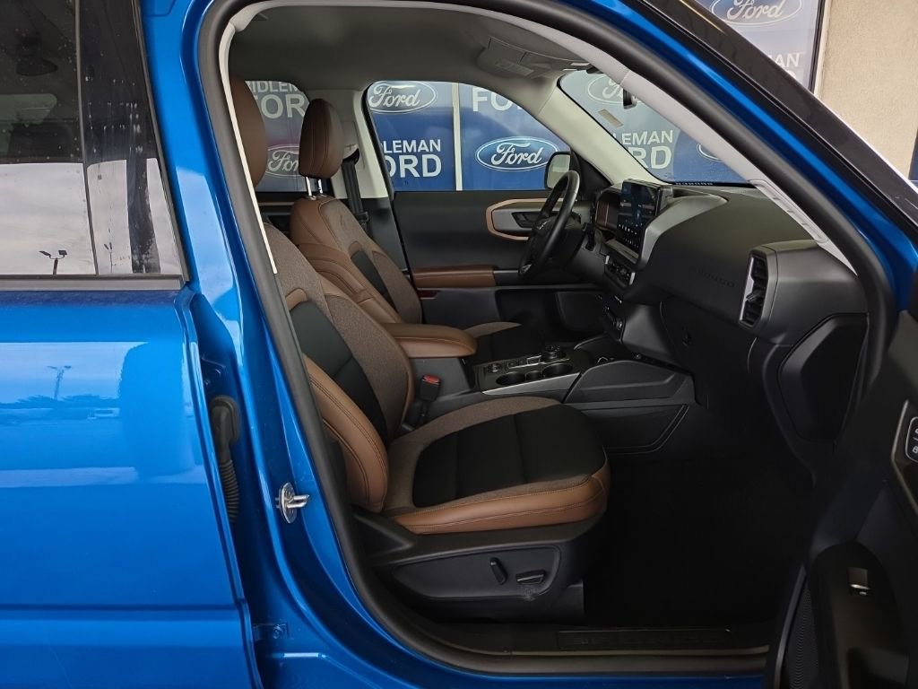 Used 2025 Ford Bronco Sport Outer Banks w/ Outer Banks Tech Package+ AWD/4WD image 25