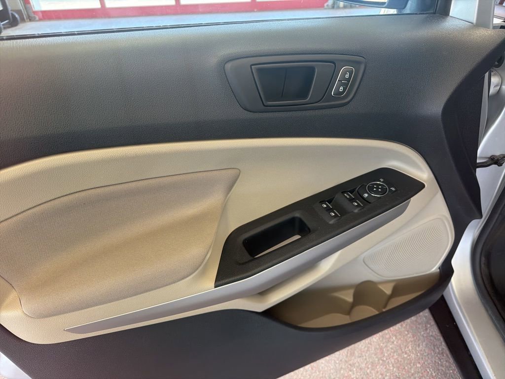 Used 2021 Ford EcoSport S image 5