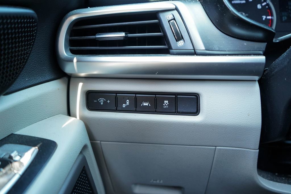 Used 2021 Kia Telluride S FWD image 26
