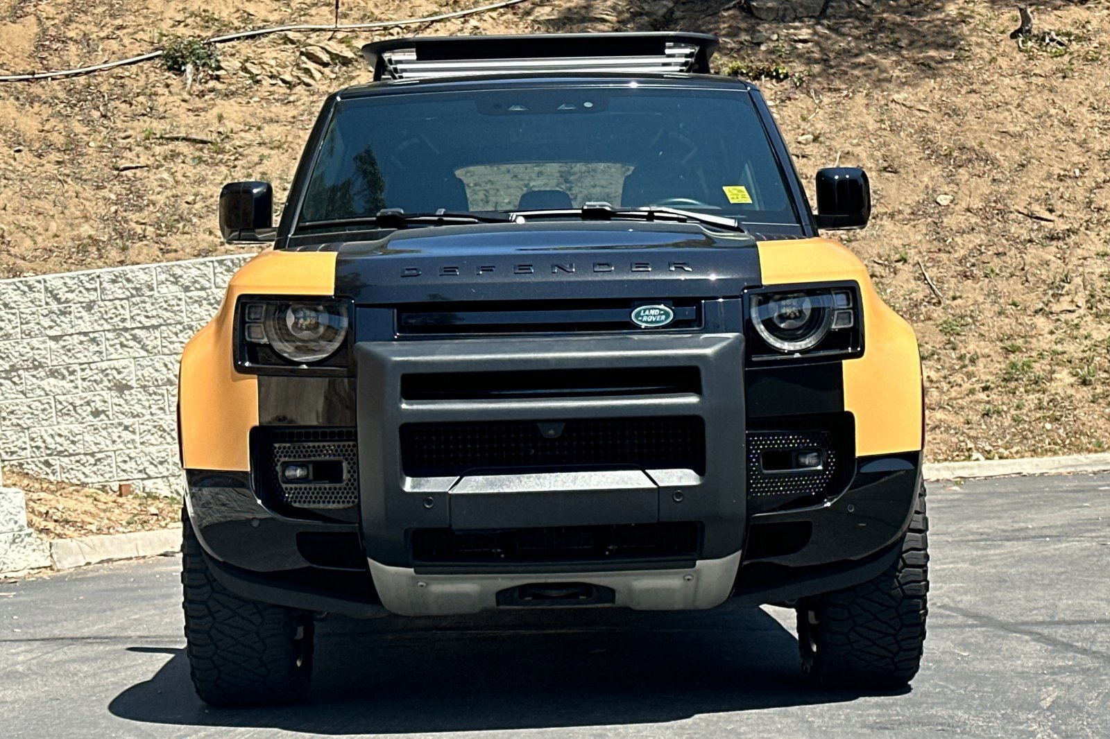 Used 2022 Land Rover Defender 110 Trophy Edition image 9