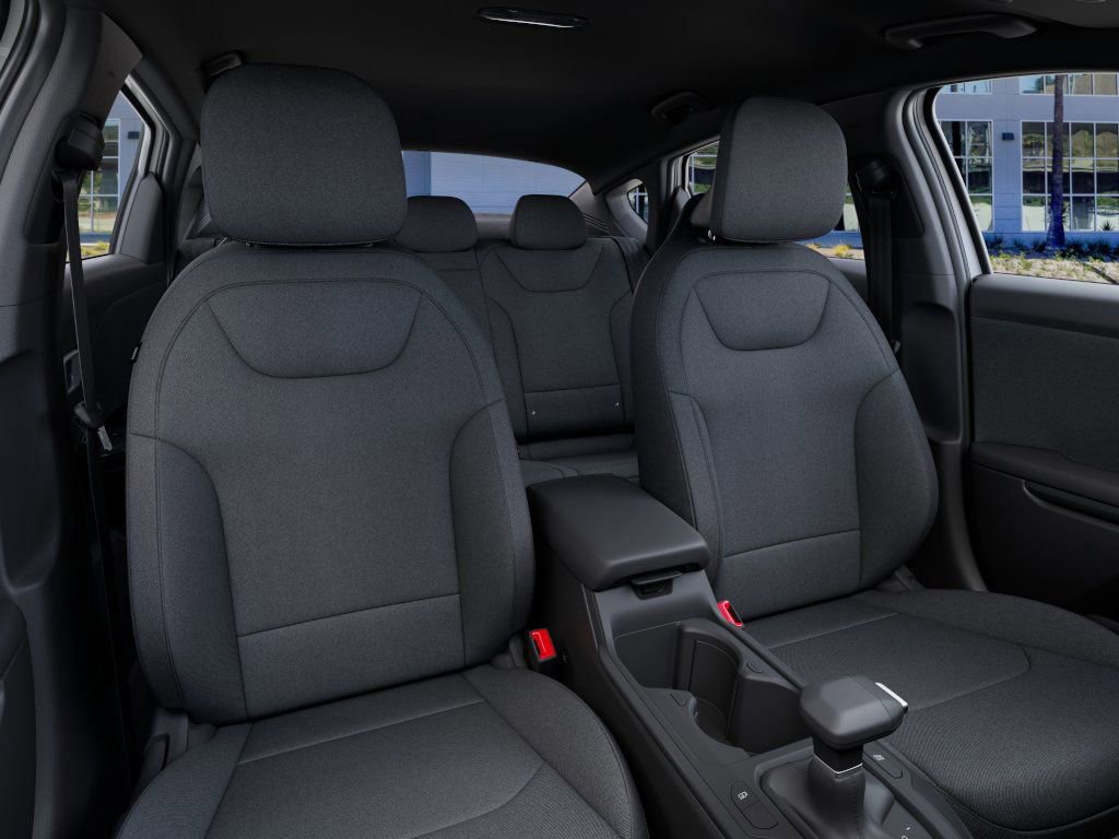 New 2026 Kia K4 LX image 15