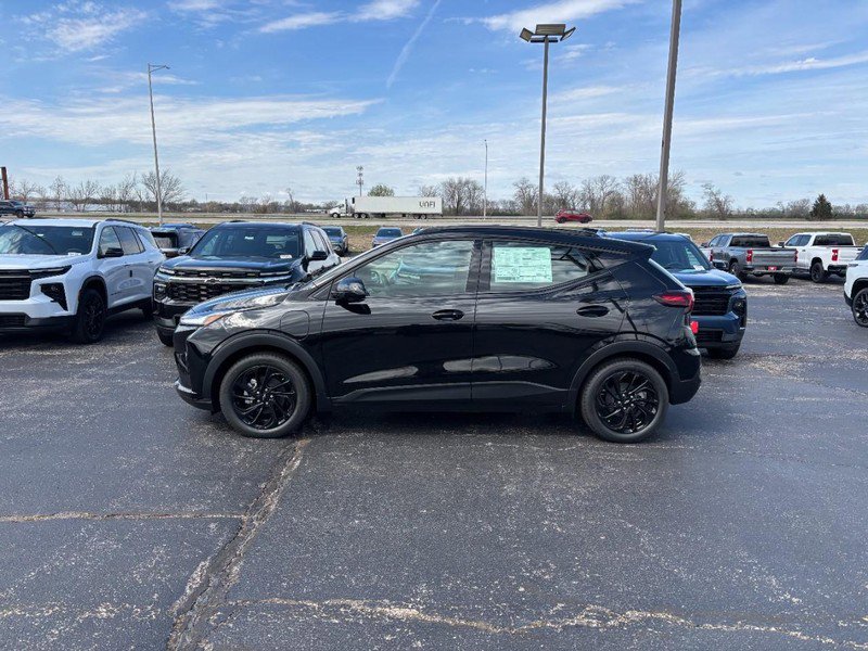 New 2027 Chevrolet Bolt RS w/ Technology Package FWD image 2