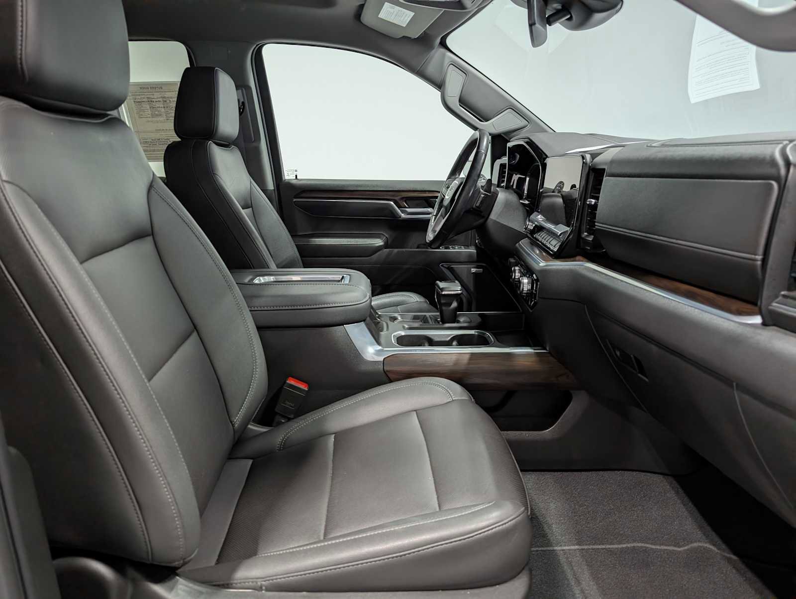 Certified 2022 GMC Sierra 1500 SLT AWD/4WD image 41