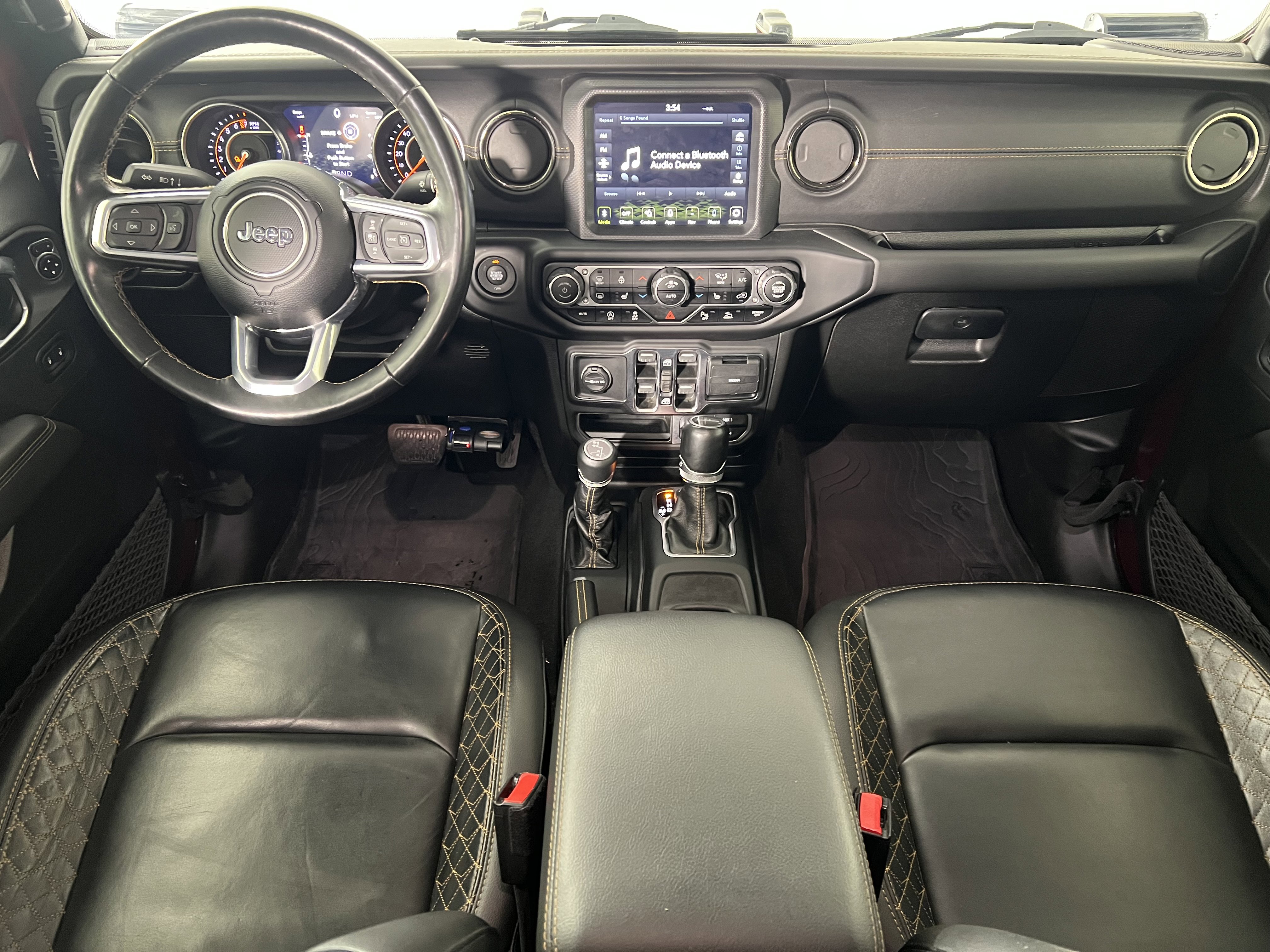Used 2021 Jeep Gladiator Overland image 21