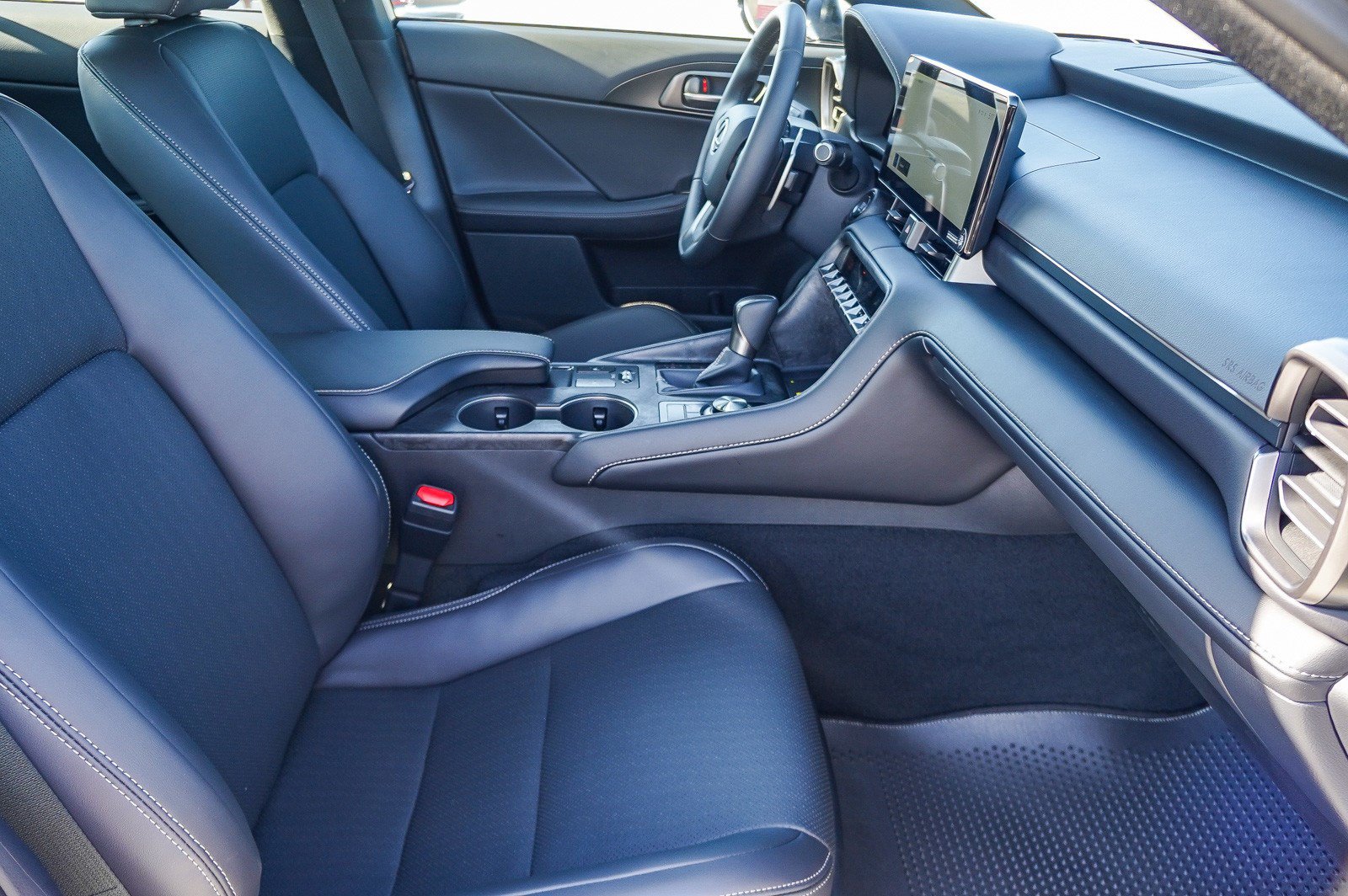 Certified 2026 Lexus IS 350 F Sport RWD image 20