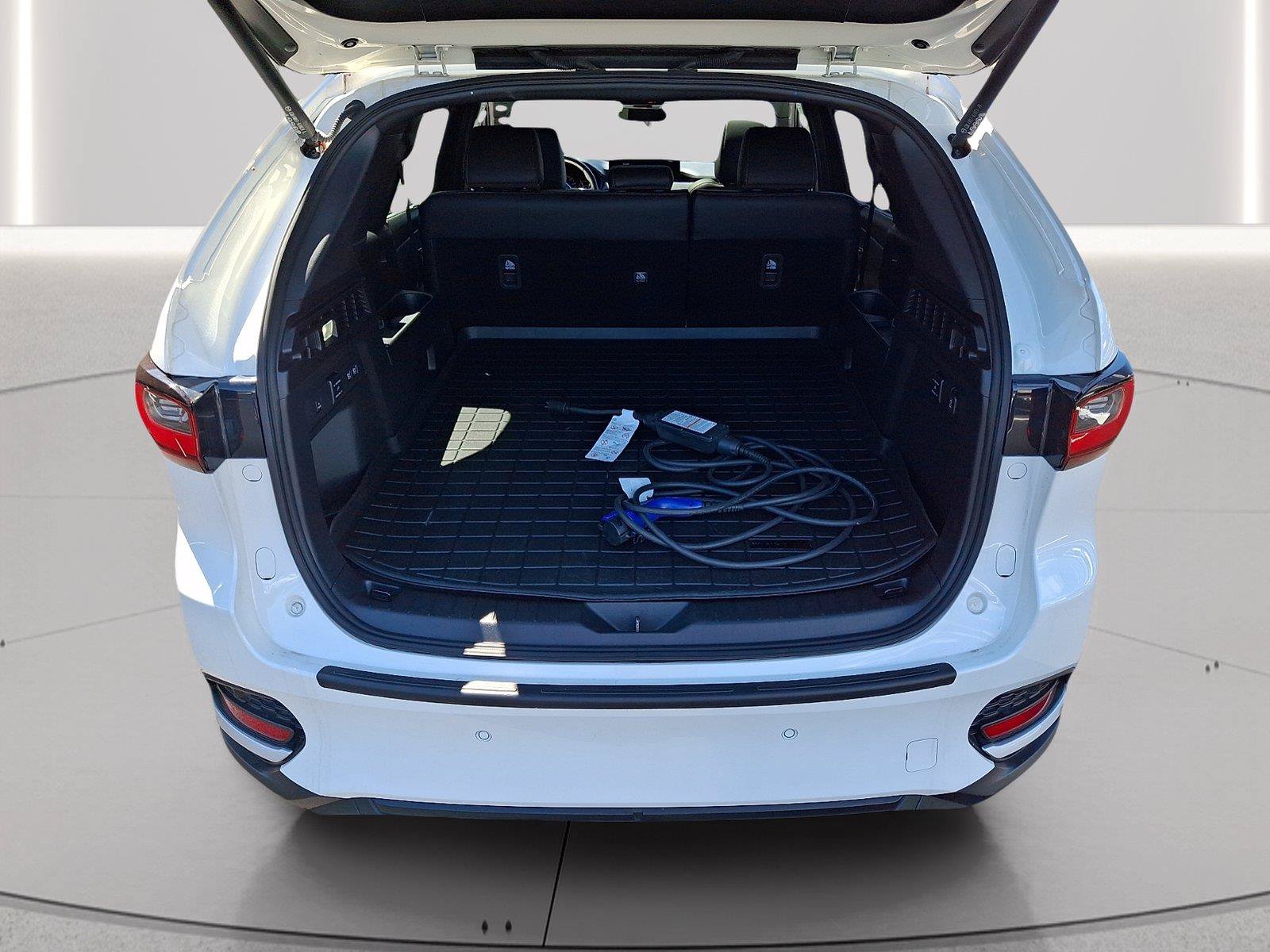 Used 2025 MAZDA CX-70 Plug-In Hybrid w/ Premium Plus AWD/4WD image 27
