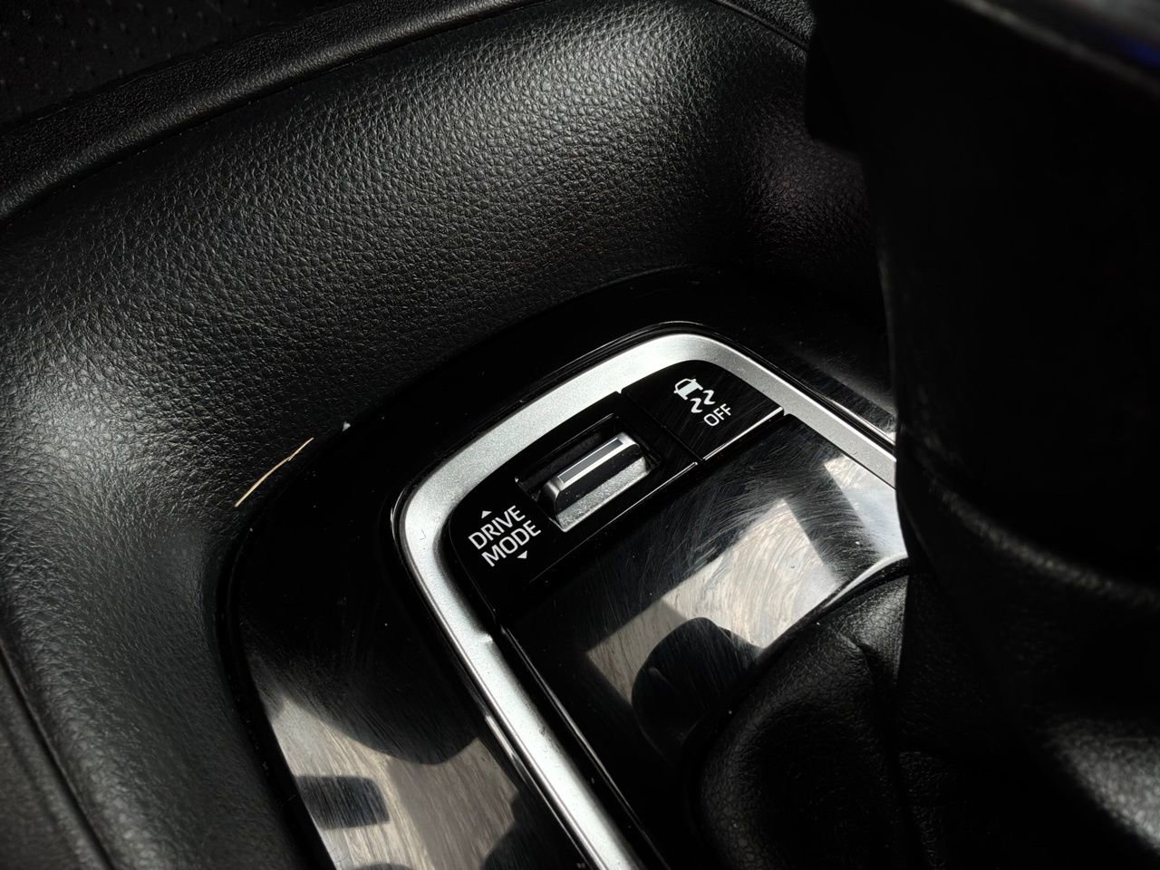 Used 2024 Toyota Corolla SE image 23