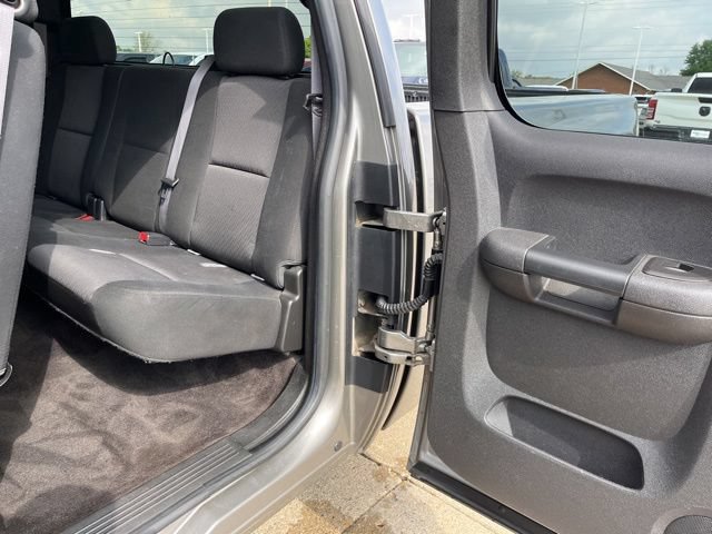 Used 2013 Chevrolet Silverado 1500 LT AWD/4WD image 21
