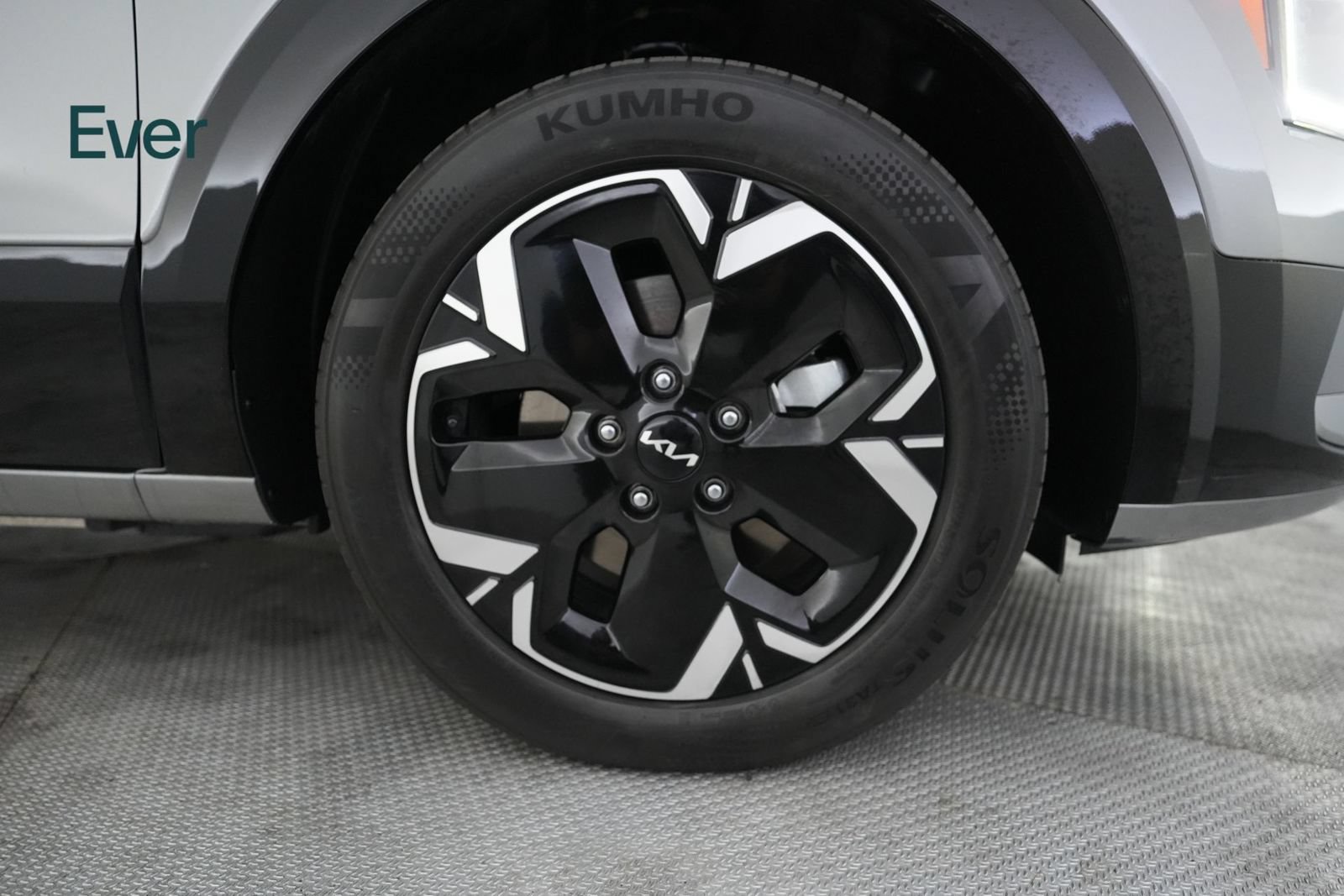Used 2024 Kia Niro Wind w/ Wind Preserve Package FWD image 20