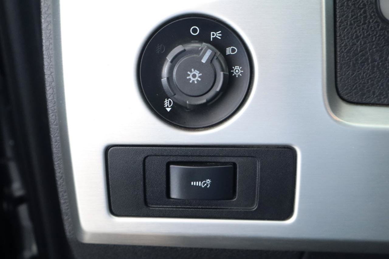 Used 2013 Ford F150 Platinum RWD image 26