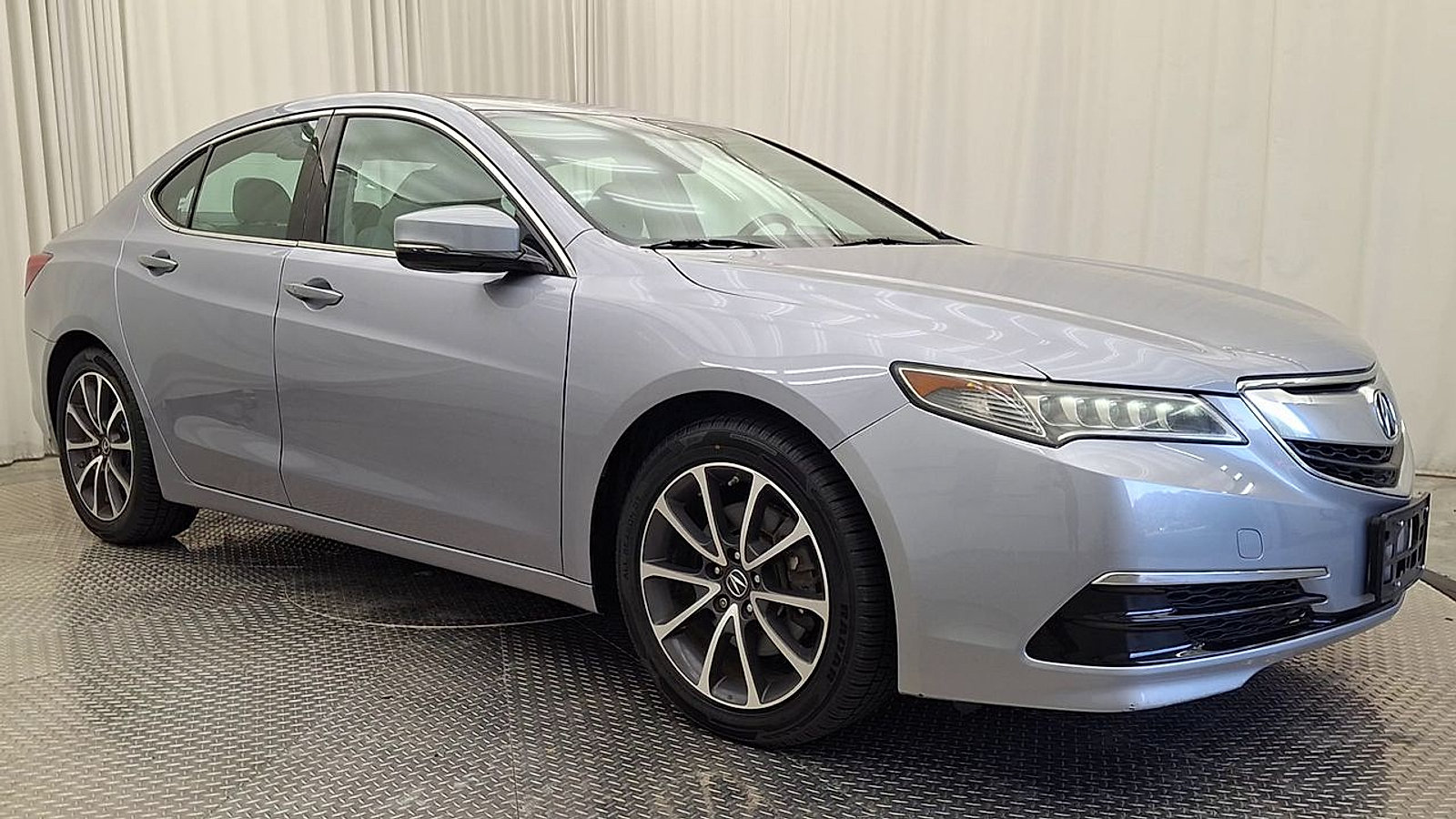 Used 2015 Acura TLX w/ Technology Package AWD/4WD image 7